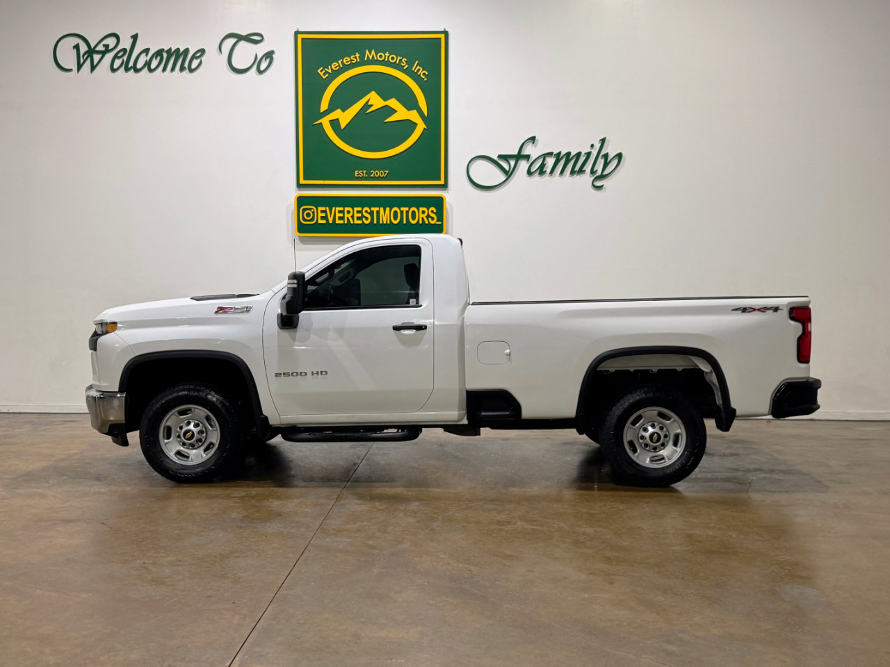 Used 2020 Chevrolet Silverado 2500 W/T w/ WT Convenience Package image 5