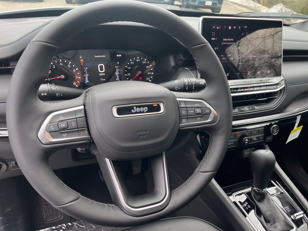 New 2026 Jeep Compass Limited AWD/4WD image 10