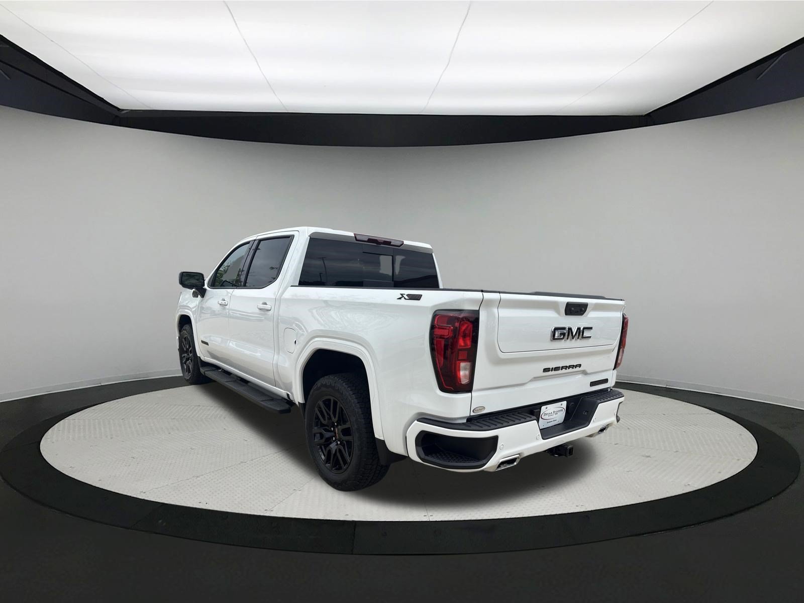 New 2026 GMC Sierra 1500 Elevation w/ Elevation Premium Package AWD/4WD image 3