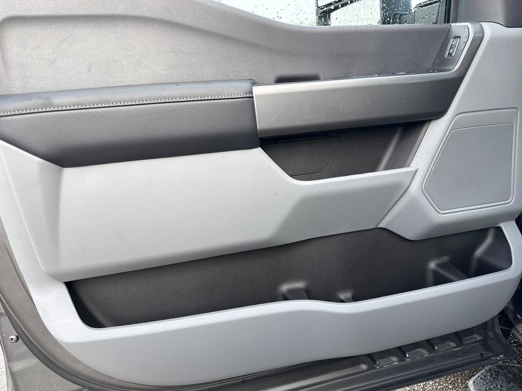 New 2026 Ford F250 XL image 18