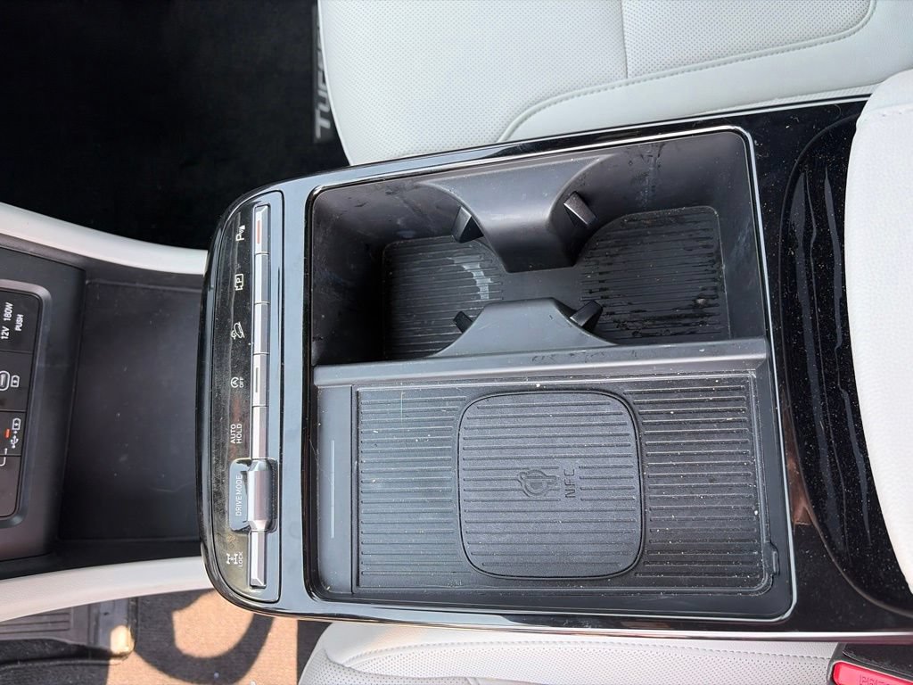 Used 2025 Hyundai Tucson Limited AWD/4WD image 21