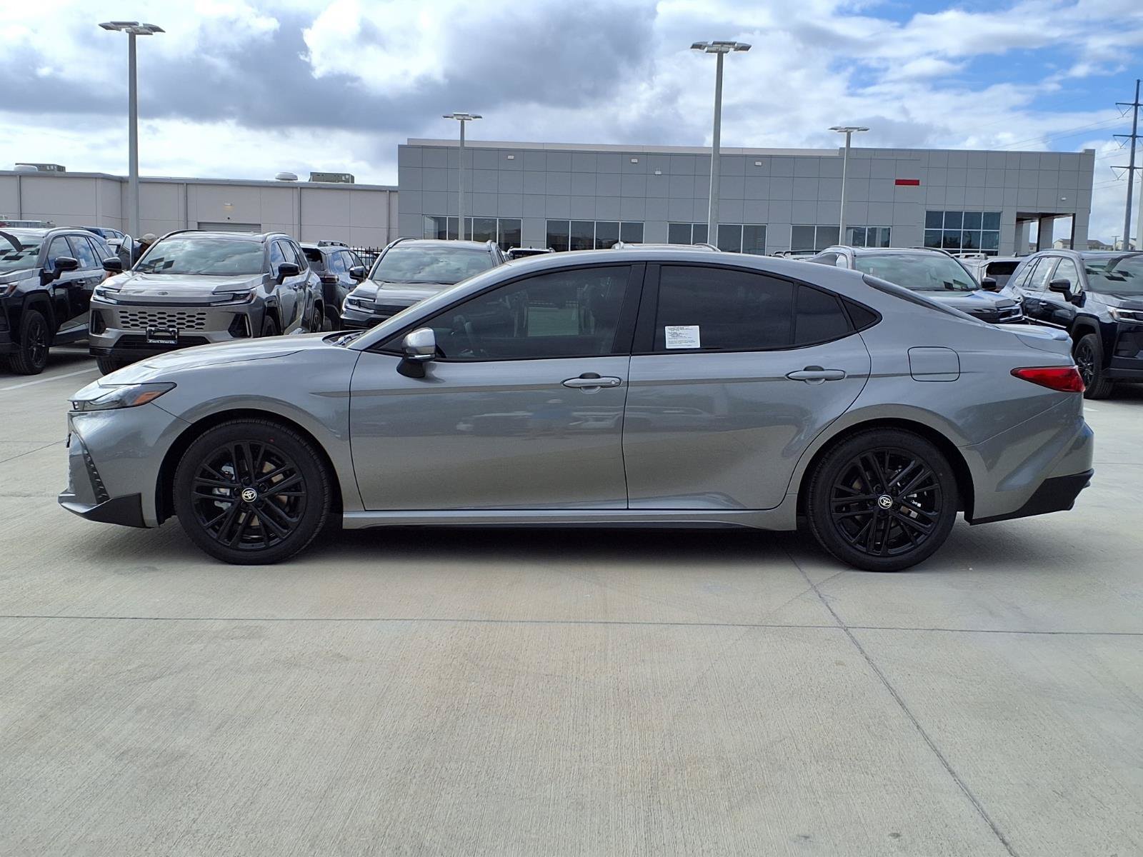 New 2026 Toyota Camry SE w/ Convenience Package FWD image 6