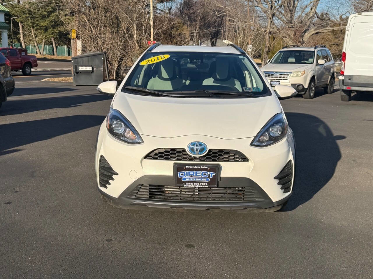 Used 2018 Toyota Prius C One image 3