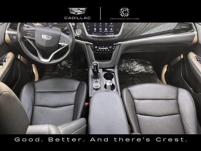Used 2023 Cadillac XT6 Premium Luxury w/ Technology Package FWD image 14