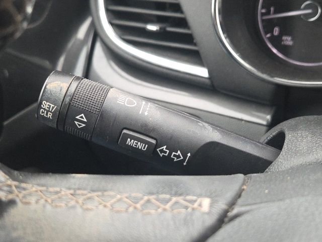 Used 2018 Buick Encore Preferred image 36