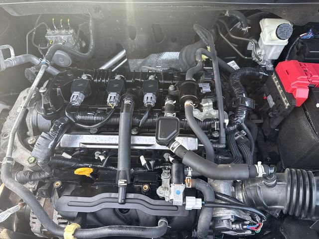 Used 2020 Nissan Kicks S FWD image 39