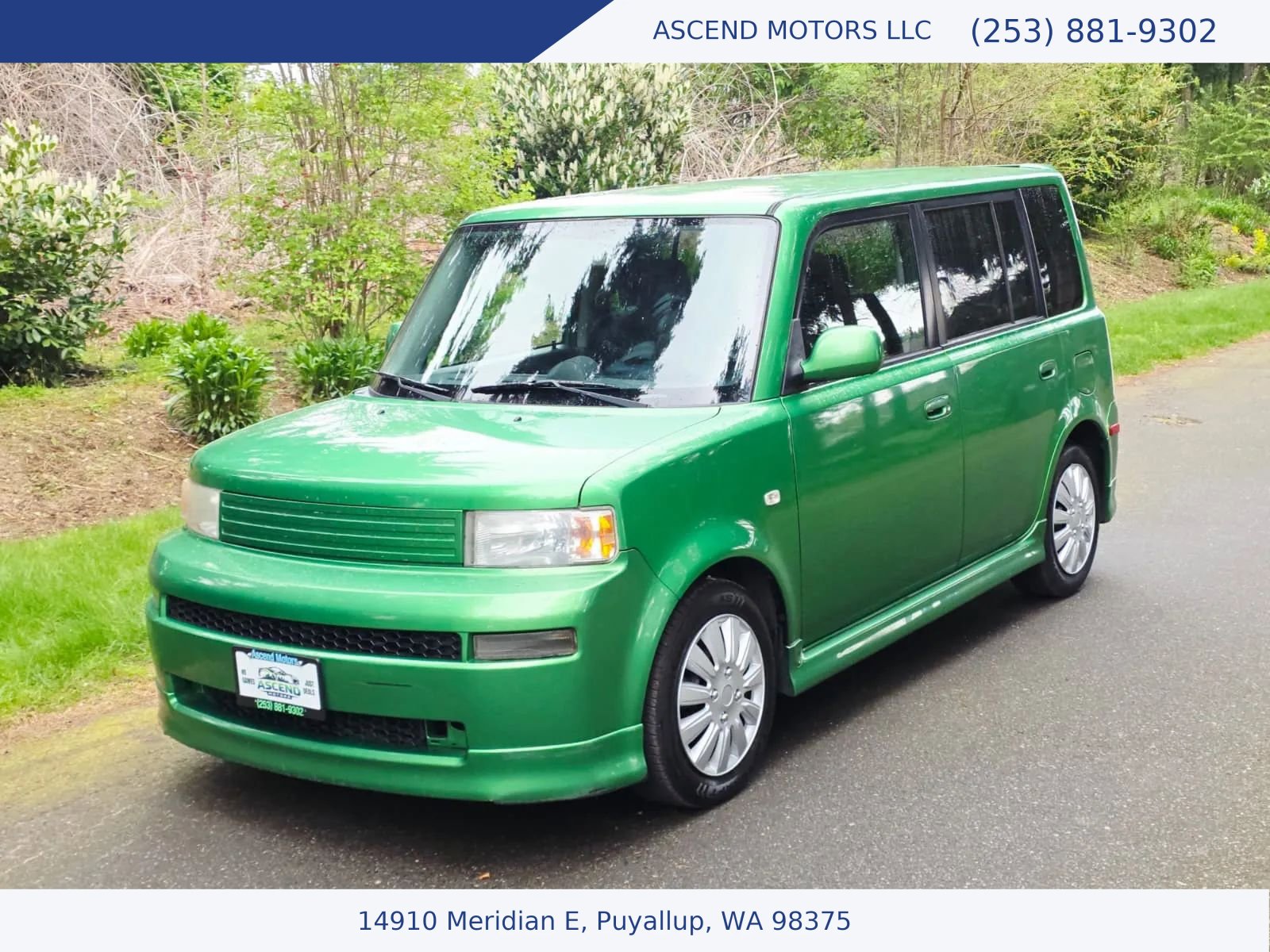 Used 2006 Scion xB FWD image 1