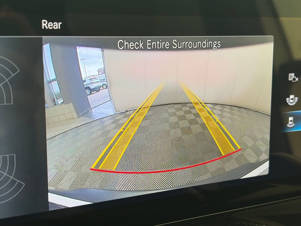 Used 2023 Mercedes-Benz EQB 300 4MATIC image 20