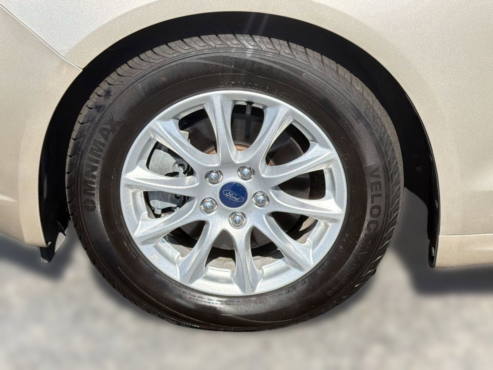 Used 2017 Ford Fusion S FWD image 12