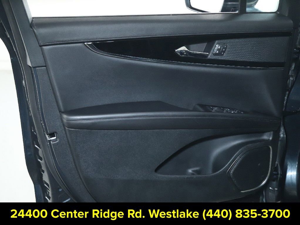 Used 2023 Lincoln Nautilus AWD w/ Premium Package image 15