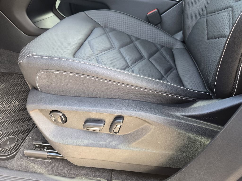 New 2026 Volkswagen Atlas SE image 19