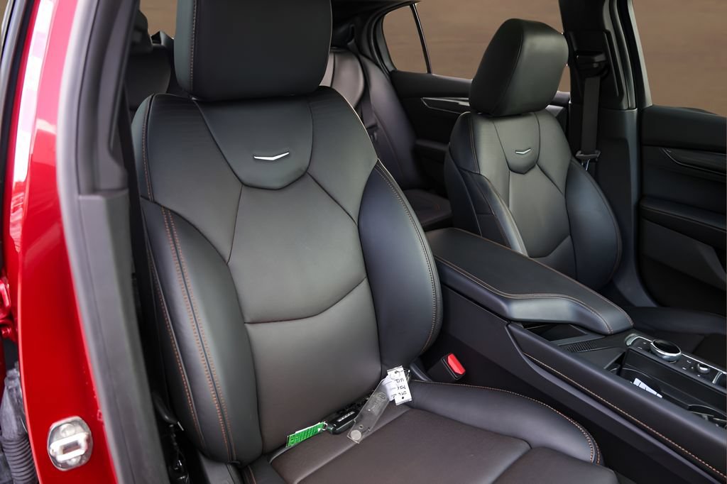 Certified 2024 Cadillac CT5 Sport RWD image 31