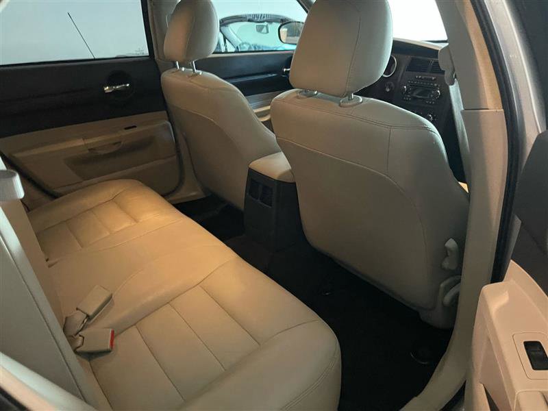Used 2005 Dodge Magnum R/T w/ Convenience Group II image 33
