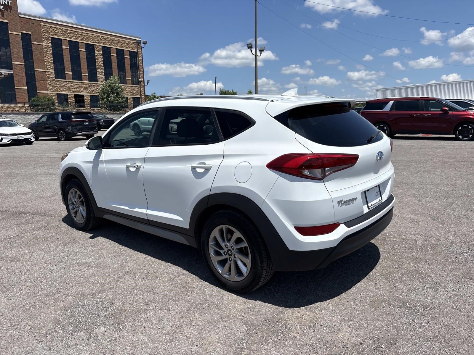 Used 2017 Hyundai Tucson SE Plus w/ Cargo Package AWD/4WD image 5