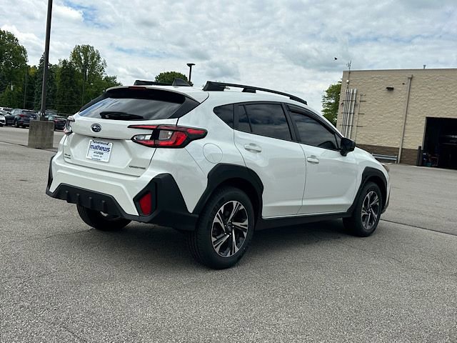 Used 2024 Subaru Crosstrek 2.0i Premium AWD/4WD image 8