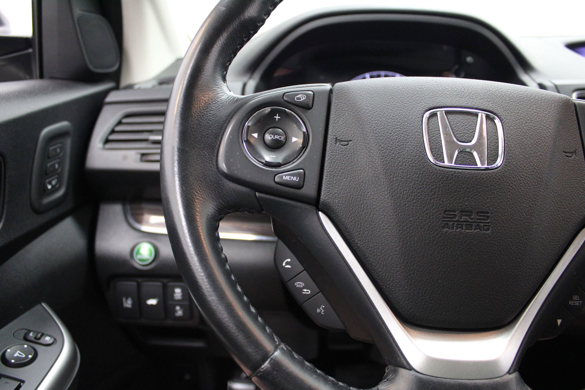 Used 2015 Honda CR-V Touring image 33