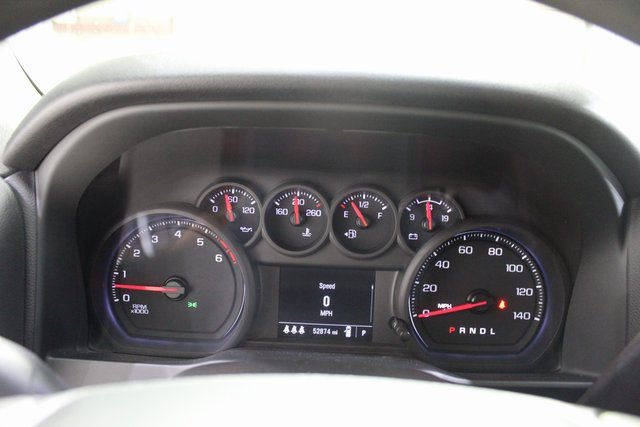 Used 2024 Chevrolet Silverado 2500 Custom w/ Custom Value Package image 9