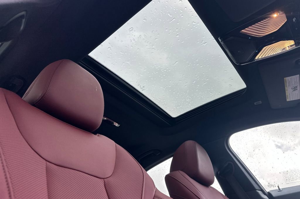 Used 2023 BMW i4 eDrive40 w/ Premium Package image 17