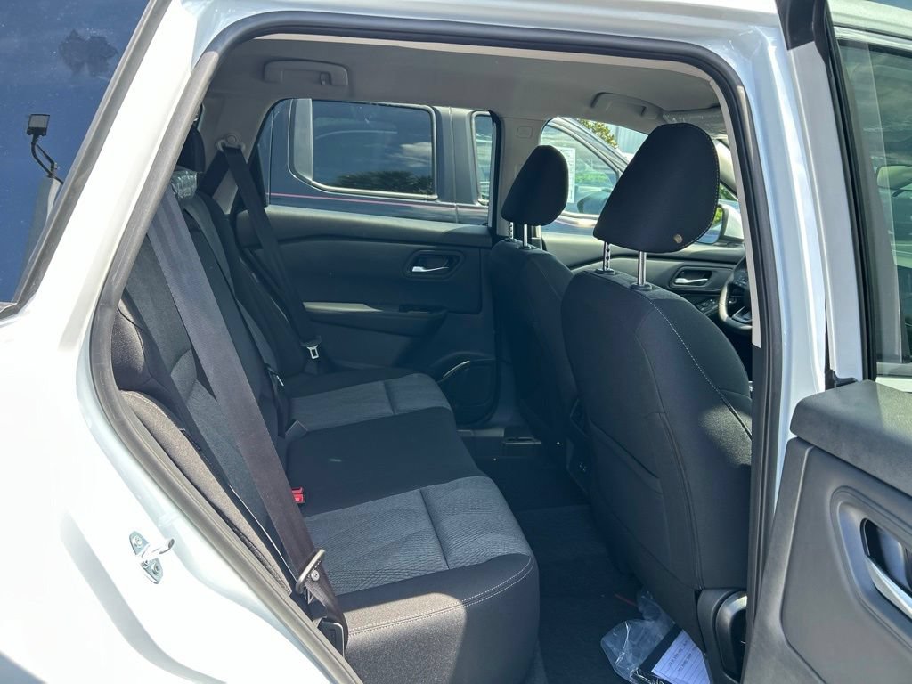 New 2026 Nissan Rogue SV FWD image 44