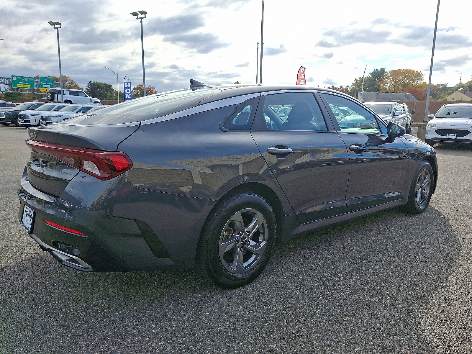 Used 2023 Kia K5 LXS image 4