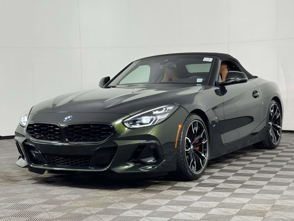 Used 2025 BMW Z4 M40i w/ Edition RWD image 7