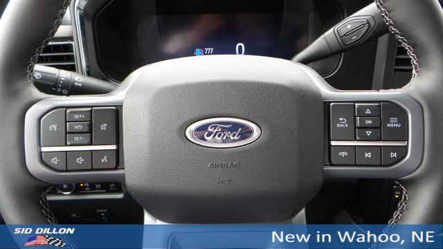 New 2026 Ford F350 4x4 Crew Cab DRW Super Duty image 34