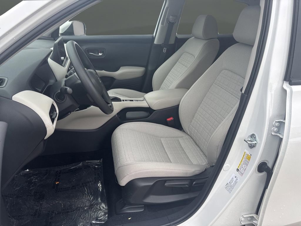 Used 2026 Honda HR-V LX image 4