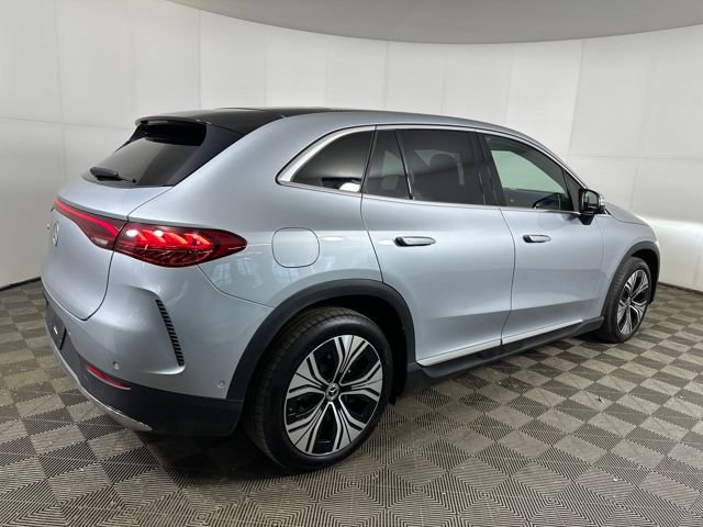 Used 2023 Mercedes-Benz EQE 350+ SUV w/ Exclusive Trim Package image 3