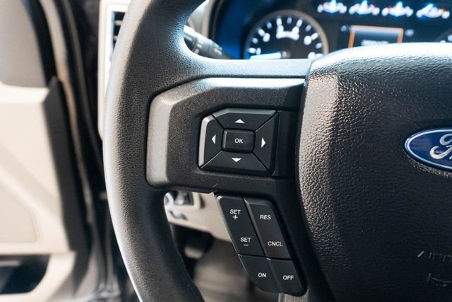 Used 2017 Ford F250 XLT w/ XLT Premium Package AWD/4WD image 27
