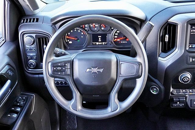 Used 2024 Chevrolet Silverado 1500 Custom Trail Boss AWD/4WD image 30