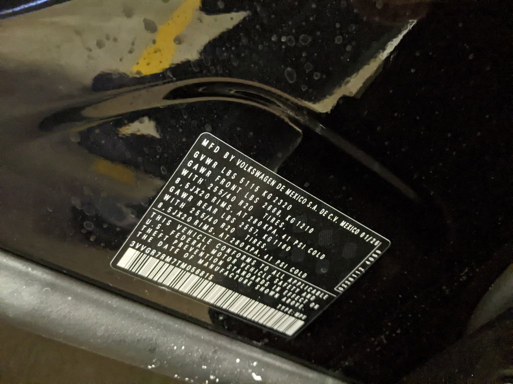 New 2026 Volkswagen Tiguan SE R-Line image 30