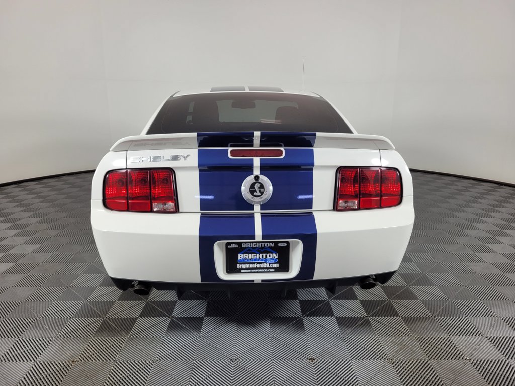 Used 2007 Ford Mustang Shelby GT500 RWD image 4