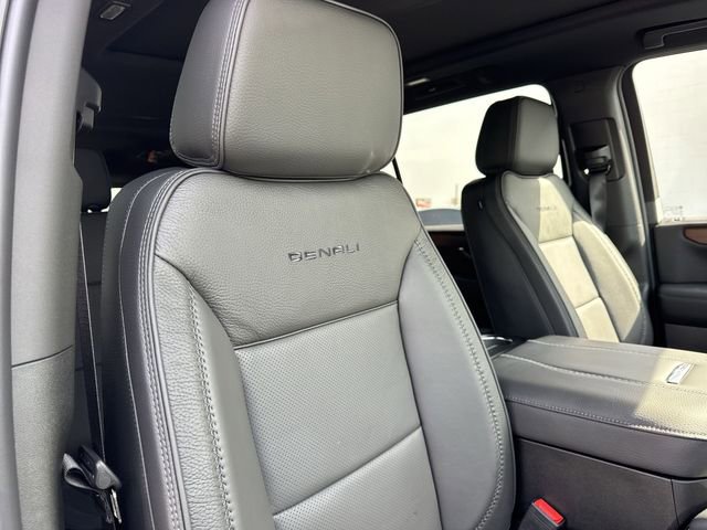 New 2026 GMC Yukon XL Denali w/ Sun & Power Step Package image 26