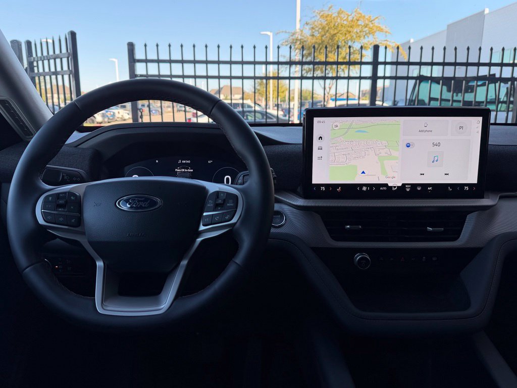 New 2026 Ford Explorer Active RWD image 6