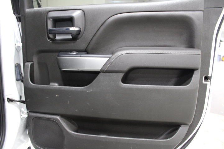 Used 2017 Chevrolet Silverado 1500 LT w/ All Star Edition AWD/4WD image 28