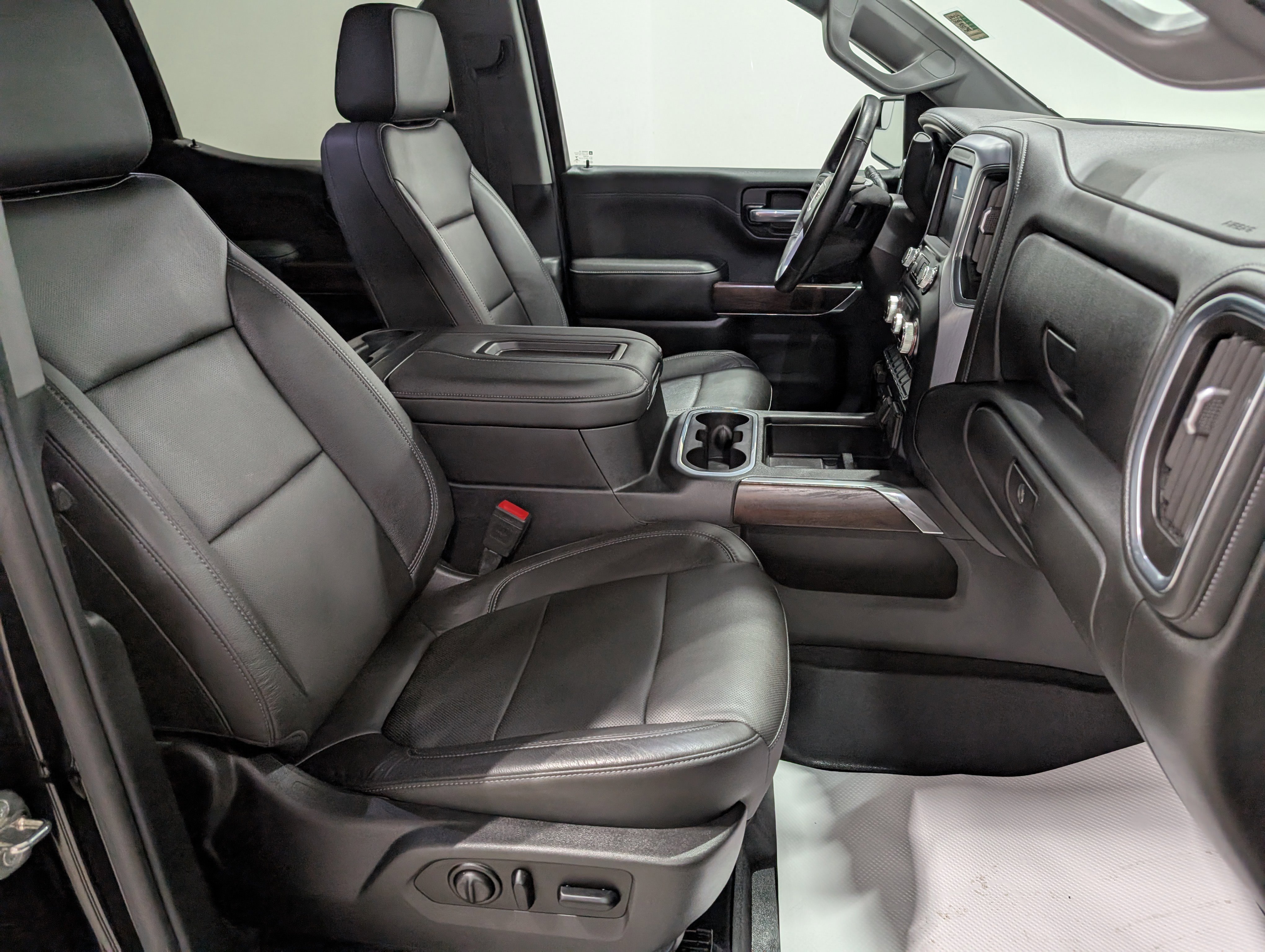 Used 2020 GMC Sierra 1500 SLT w/ SLT Convenience Package AWD/4WD image 21
