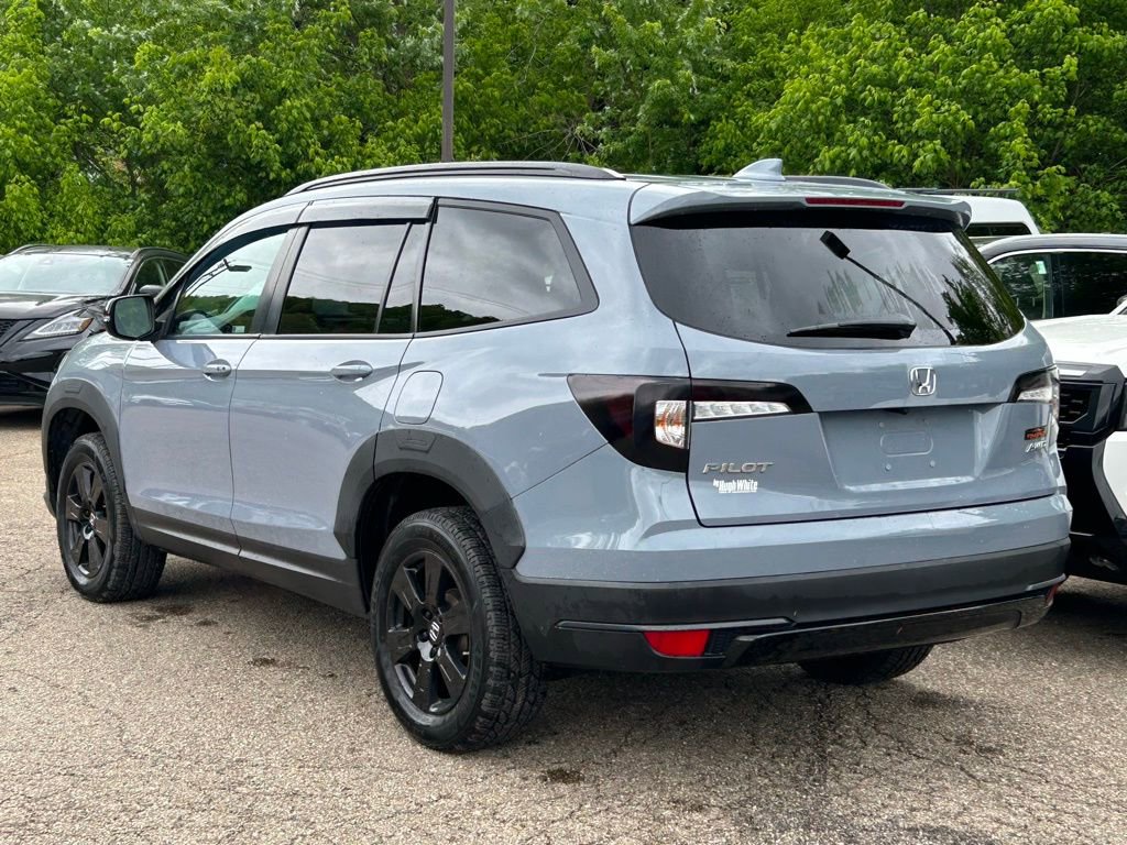 Used 2022 Honda Pilot TrailSport image 4