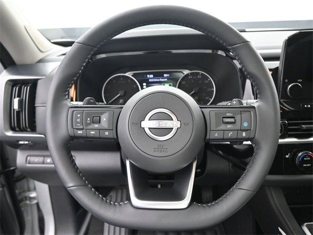 Used 2025 Nissan Pathfinder SL w/ SL Premium Package image 7