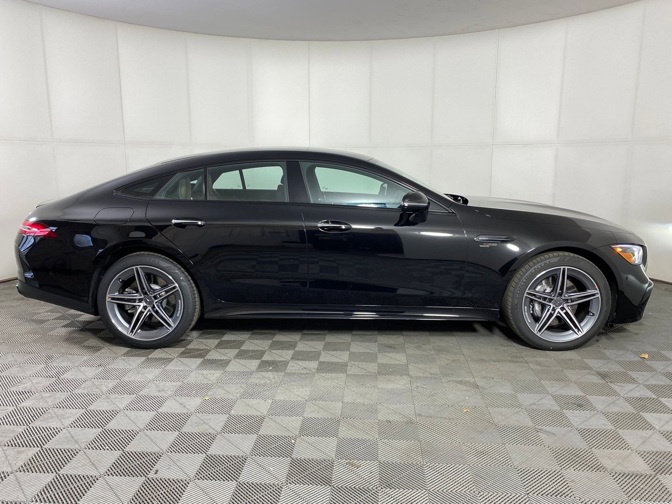 New 2026 Mercedes-Benz AMG GT 43 image 7