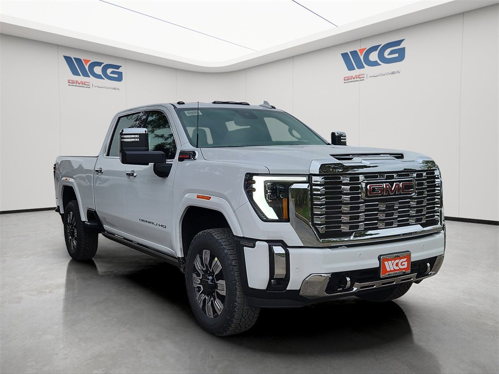 New 2026 GMC Sierra 2500 Denali w/ Denali Reserve Package image 2