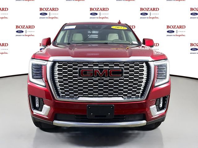 Used 2023 GMC Yukon Denali w/ Advanced Technology Package AWD/4WD image 2