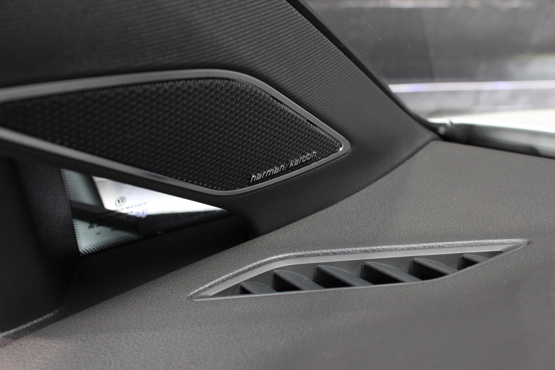 Used 2025 Volkswagen Golf R Black Edition w/ Euro Stye Package image 89