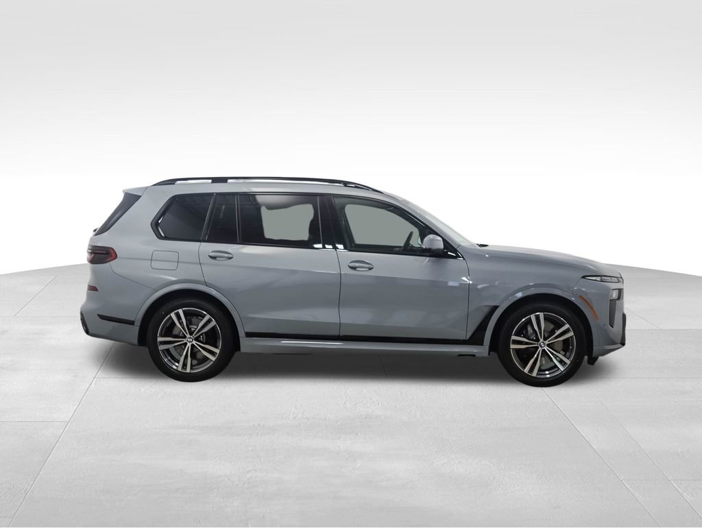 New 2026 BMW X7 xDrive40i image 6