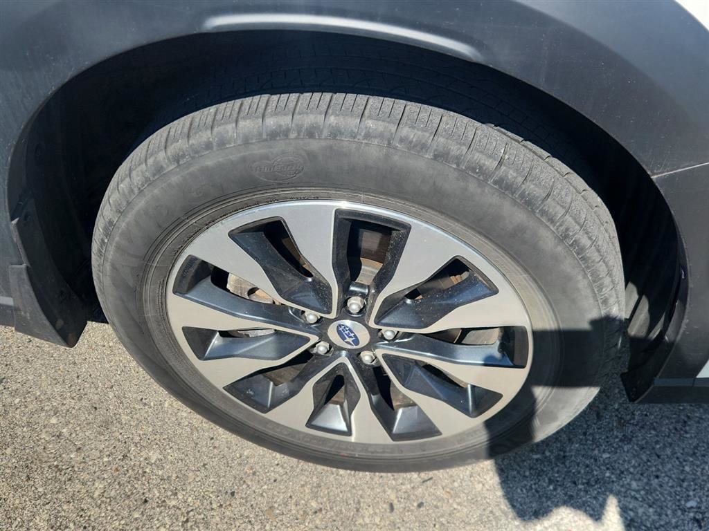 Used 2023 Subaru Outback Touring XT AWD/4WD image 2