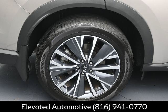 Certified 2026 INFINITI QX60 Luxe w/ Cargo Package AWD/4WD image 5