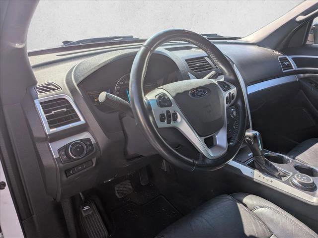 Used 2011 Ford Explorer XLT w/ 202A Rapid Spec Order Code AWD/4WD image 10