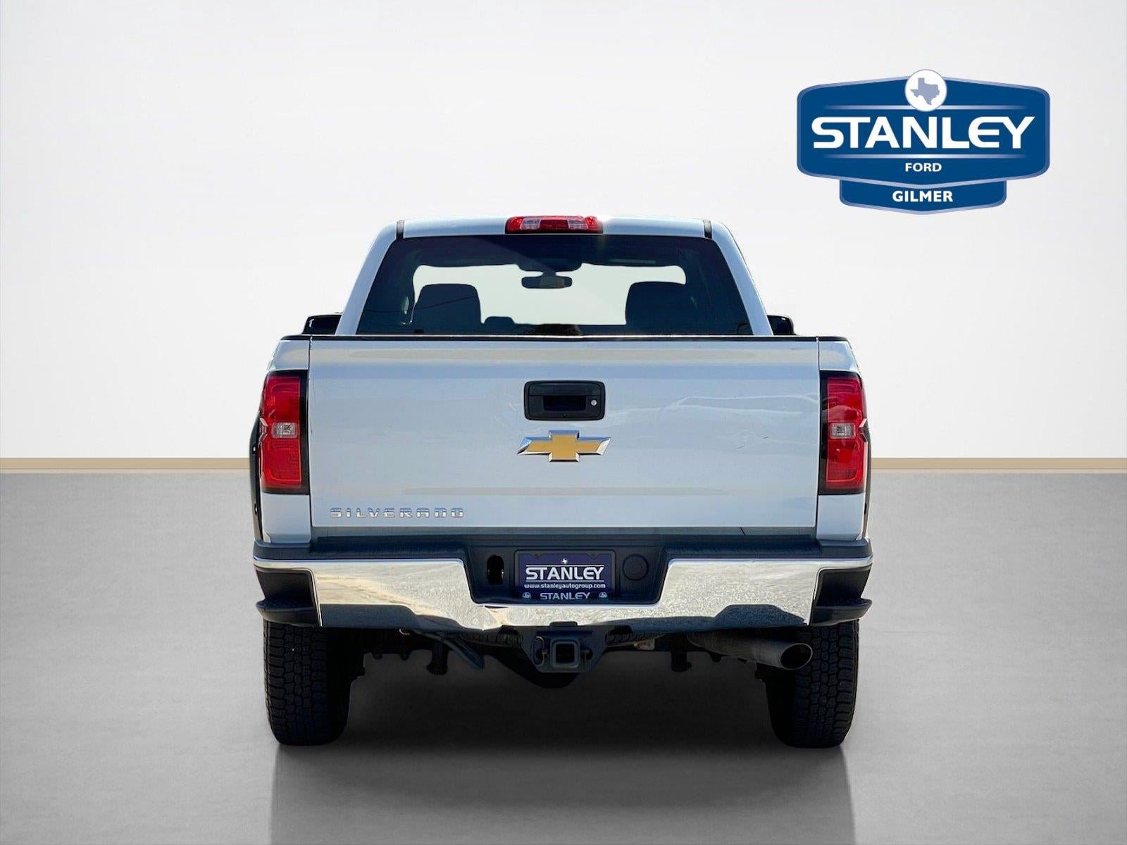Used 2017 Chevrolet Silverado 2500 W/T w/ WT Convenience Package AWD/4WD image 7
