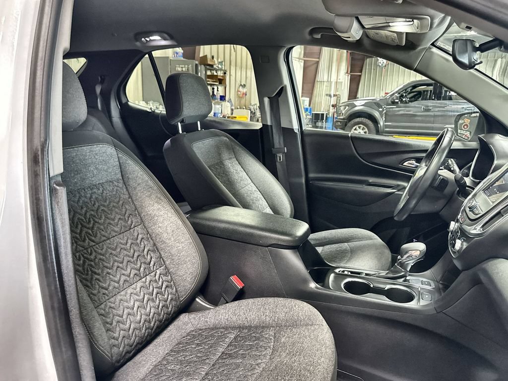 Used 2024 Chevrolet Equinox LT AWD/4WD image 27