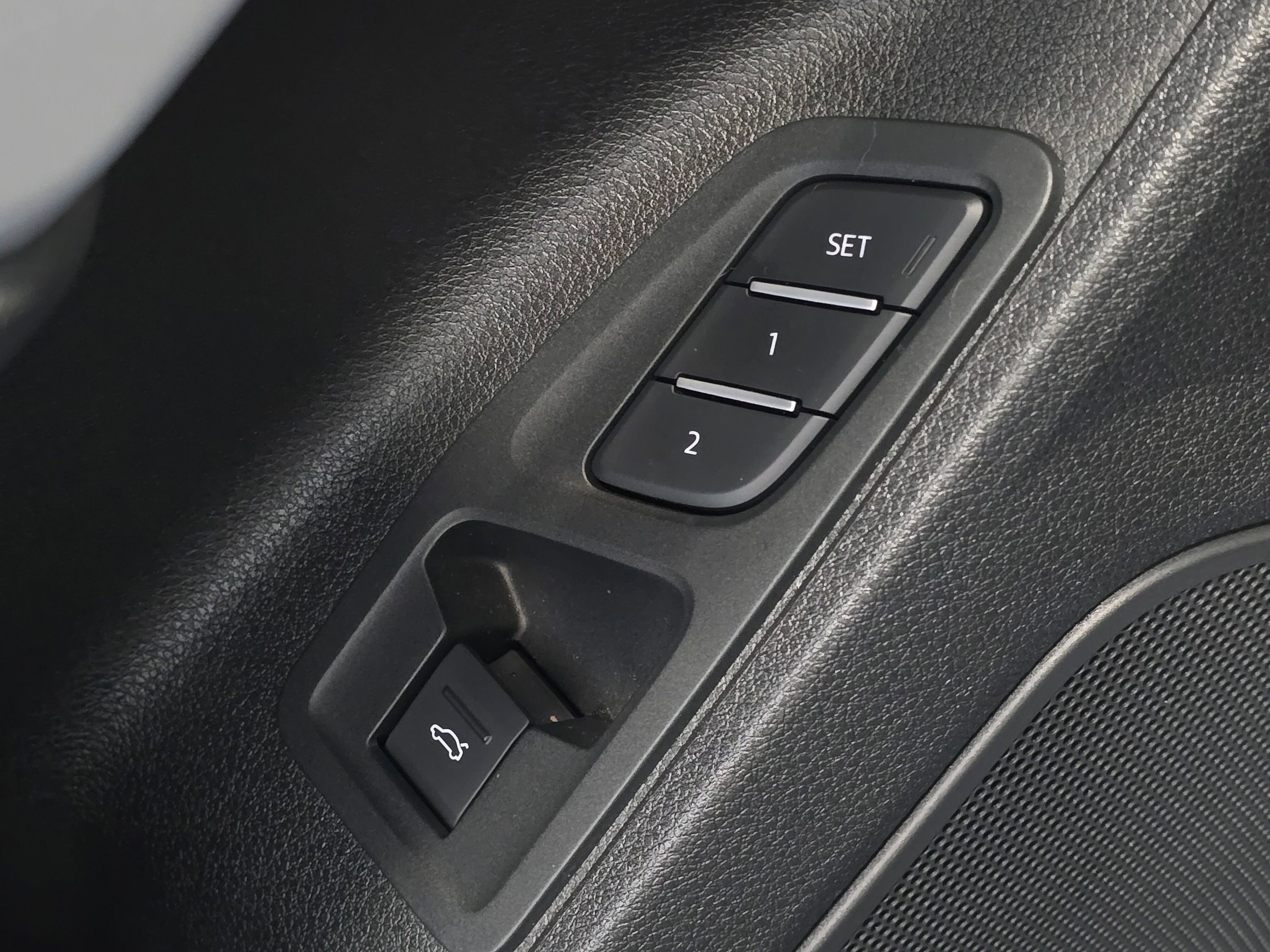 Used 2023 Audi Q3 2.0T Premium Plus w/ Premium Plus Package image 36