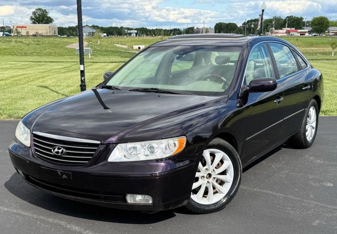Used 2006 Hyundai Azera SE FWD image 1